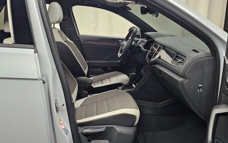 Volkswagen T-Roc I, 2021 год, 2 320 000 рублей, 10 фотография