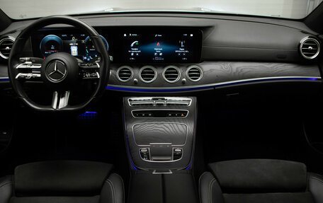 Mercedes-Benz E-Класс, 2020 год, 4 250 000 рублей, 8 фотография
