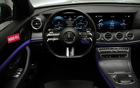 Mercedes-Benz E-Класс, 2020 год, 4 250 000 рублей, 9 фотография