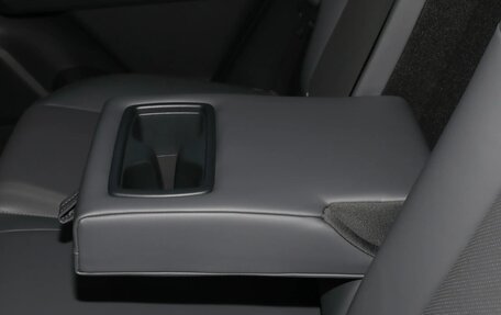 Toyota RAV4, 2026 год, 4 540 000 рублей, 22 фотография