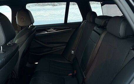 BMW 5 серия, 2018 год, 2 700 000 рублей, 7 фотография