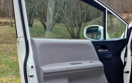 Honda Freed I, 2009 год, 1 100 000 рублей, 17 фотография