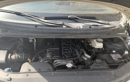 Hyundai H-1 II рестайлинг, 2008 год, 1 070 000 рублей, 9 фотография