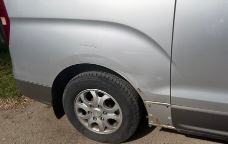 Hyundai H-1 II рестайлинг, 2008 год, 1 070 000 рублей, 10 фотография