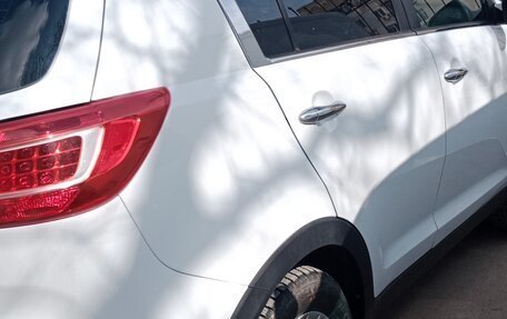 KIA Sportage III, 2011 год, 999 999 рублей, 3 фотография