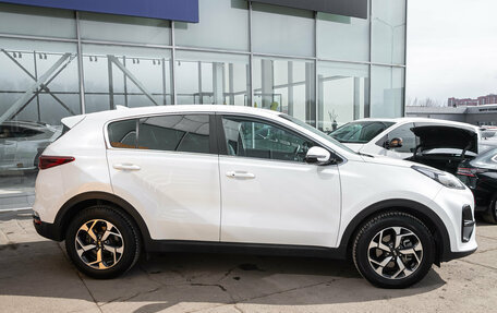 KIA Sportage IV рестайлинг, 2019 год, 2 055 000 рублей, 10 фотография