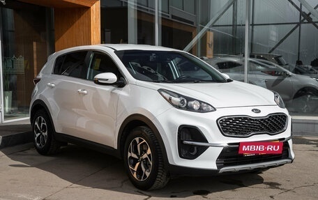 KIA Sportage IV рестайлинг, 2019 год, 2 055 000 рублей, 6 фотография