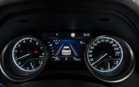 Toyota Camry, 2021 год, 3 330 000 рублей, 11 фотография