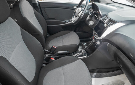 Hyundai Solaris II рестайлинг, 2014 год, 899 000 рублей, 21 фотография