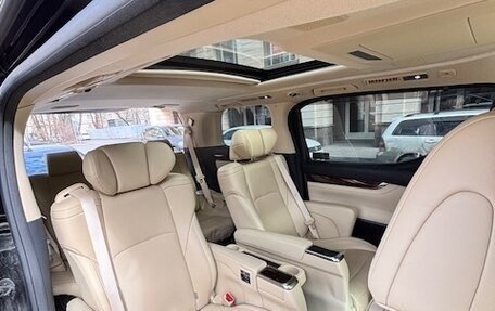 Toyota Vellfire II, 2019 год, 4 800 000 рублей, 7 фотография