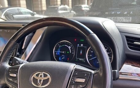 Toyota Vellfire II, 2019 год, 4 800 000 рублей, 11 фотография