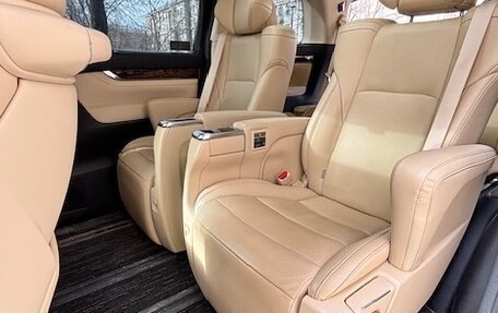 Toyota Vellfire II, 2019 год, 4 800 000 рублей, 8 фотография