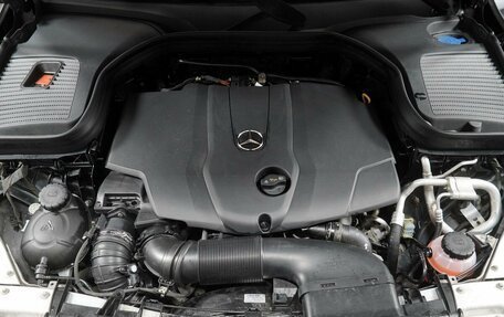 Mercedes-Benz GLC, 2018 год, 1 650 000 рублей, 24 фотография