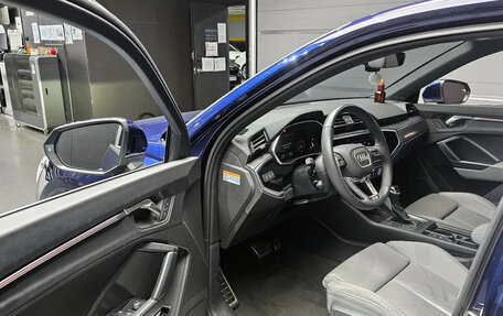 Audi Q3 Sportback, 2023 год, 2 600 000 рублей, 10 фотография