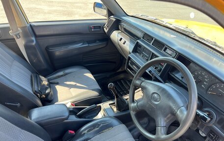 Toyota Comfort, 2000 год, 250 000 рублей, 12 фотография