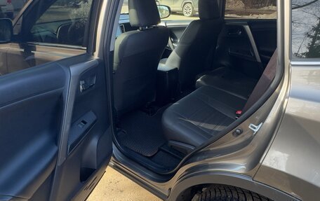 Toyota RAV4, 2015 год, 2 100 000 рублей, 8 фотография