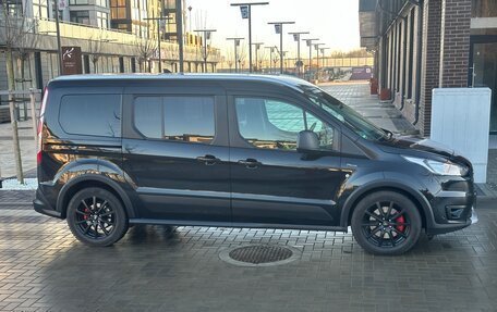 Ford Tourneo Connect II рестайлинг, 2021 год, 3 099 000 рублей, 6 фотография