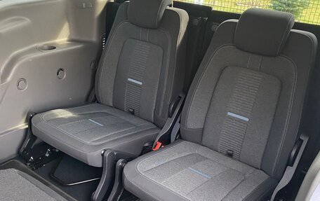 Ford Tourneo Connect II рестайлинг, 2021 год, 3 099 000 рублей, 19 фотография