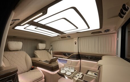 Mercedes-Benz V-Класс, 2025 год, 49 500 000 рублей, 9 фотография