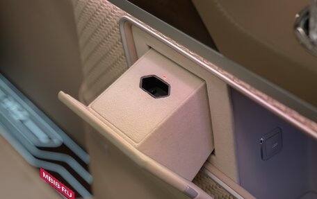 Mercedes-Benz V-Класс, 2025 год, 49 500 000 рублей, 17 фотография