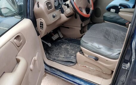 Chrysler Voyager IV, 2001 год, 175 000 рублей, 14 фотография