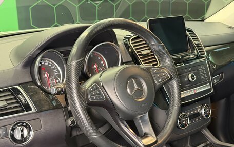 Mercedes-Benz GLS, 2018 год, 5 690 000 рублей, 13 фотография