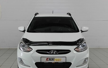 Hyundai Solaris II рестайлинг, 2013 год, 850 000 рублей, 2 фотография
