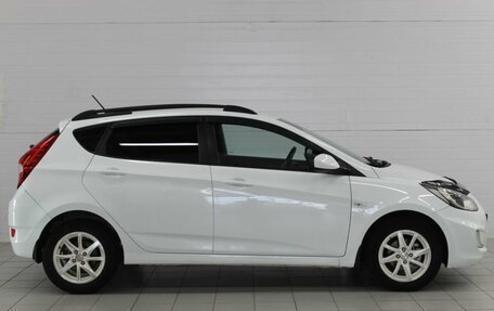 Hyundai Solaris II рестайлинг, 2013 год, 850 000 рублей, 5 фотография