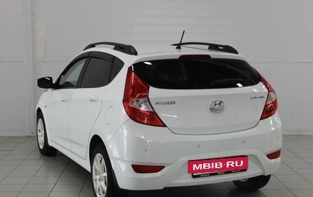 Hyundai Solaris II рестайлинг, 2013 год, 850 000 рублей, 10 фотография