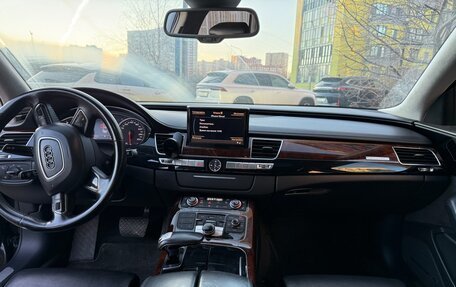 Audi A8, 2011 год, 1 790 000 рублей, 6 фотография