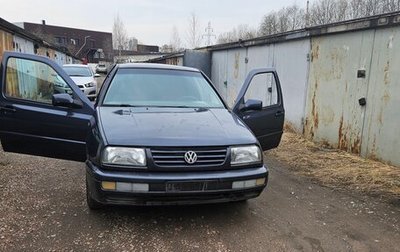 Volkswagen Vento, 1997 год, 130 000 рублей, 1 фотография