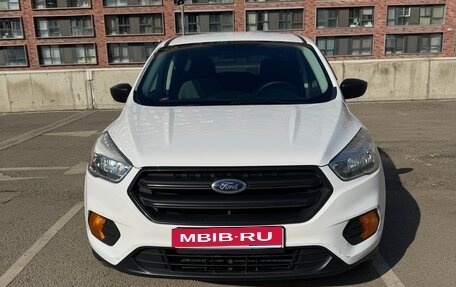 Ford Escape III, 2016 год, 1 299 000 рублей, 1 фотография