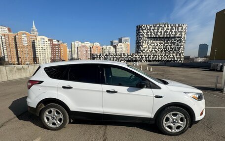 Ford Escape III, 2016 год, 1 299 000 рублей, 3 фотография
