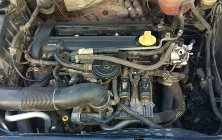 Opel Vectra C рестайлинг, 2004 год, 245 000 рублей, 11 фотография