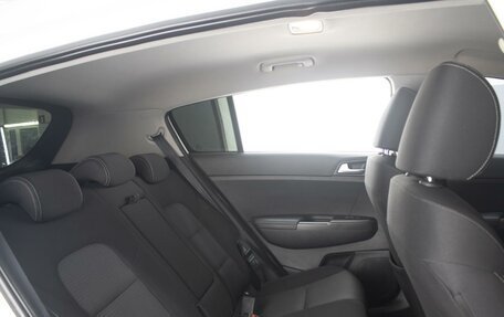 KIA Sportage IV рестайлинг, 2019 год, 1 960 000 рублей, 6 фотография