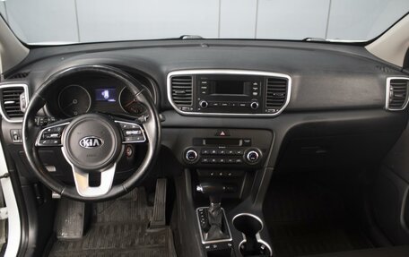 KIA Sportage IV рестайлинг, 2019 год, 1 960 000 рублей, 5 фотография