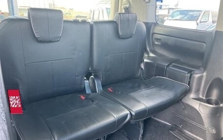 Toyota Noah III, 2017 год, 1 550 001 рублей, 22 фотография