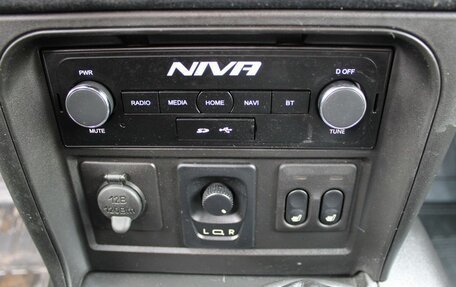 Chevrolet Niva I рестайлинг, 2019 год, 879 000 рублей, 10 фотография