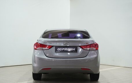Hyundai Avante, 2011 год, 850 000 рублей, 4 фотография