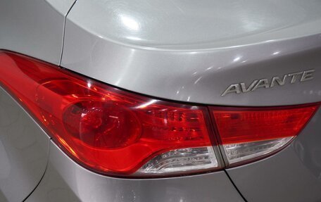 Hyundai Avante, 2011 год, 850 000 рублей, 8 фотография