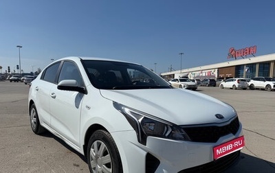 KIA Rio IV, 2021 год, 1 600 000 рублей, 1 фотография