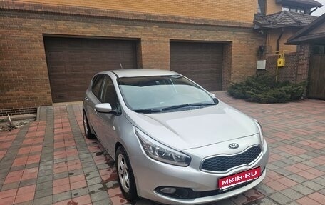 KIA cee'd III, 2015 год, 950 000 рублей, 1 фотография