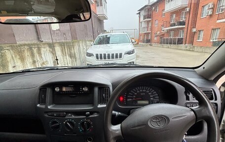 Toyota Probox I, 2003 год, 530 000 рублей, 12 фотография