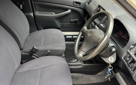 Toyota Probox I, 2003 год, 530 000 рублей, 11 фотография