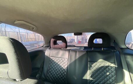 Mitsubishi Colt VI рестайлинг, 2002 год, 260 000 рублей, 6 фотография