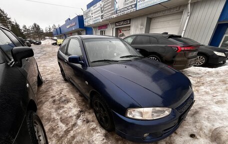 Mitsubishi Colt VI рестайлинг, 2002 год, 260 000 рублей, 2 фотография