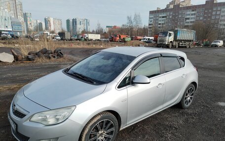 Opel Astra J, 2012 год, 520 000 рублей, 2 фотография