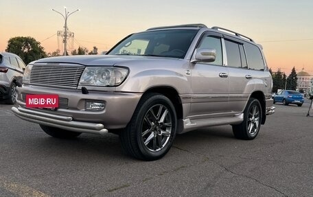 Toyota Land Cruiser 100 рестайлинг 2, 2004 год, 1 900 000 рублей, 2 фотография