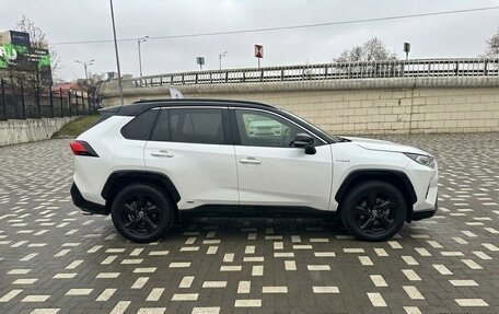 Toyota RAV4, 2026 год, 4 650 000 рублей, 2 фотография