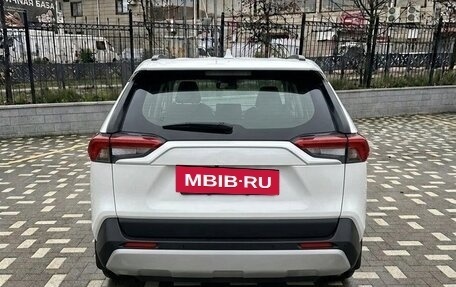 Toyota RAV4, 2026 год, 4 650 000 рублей, 4 фотография